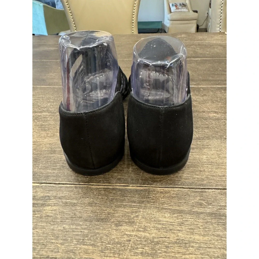 Eileen Fisher Women's Rato Black Tumbled Nubuck‎ Sandals Size 7